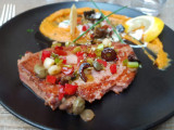 Mi cuit de thon sauce vierge