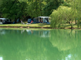 caravane lac - © DR Domaine du Petit Arlane caravane lac