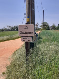 Entrée du chemin d accès à la roulotte