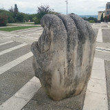 Statue 