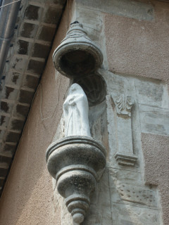 Niche d'Angle de la Vierge à Oraison