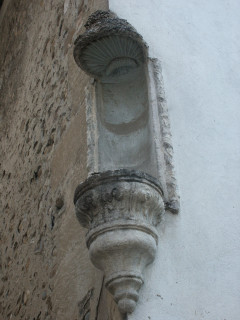 Niche d'Angle Coquille Saint Jacques à Oraison