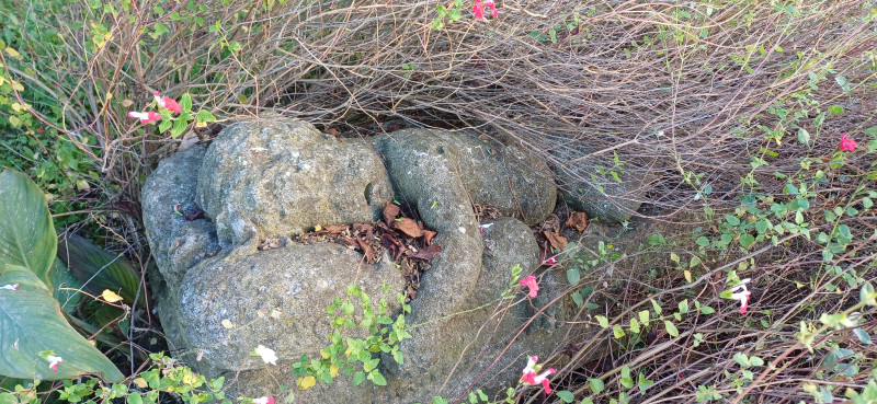 Statue le bébé sur son coussin_Manosque