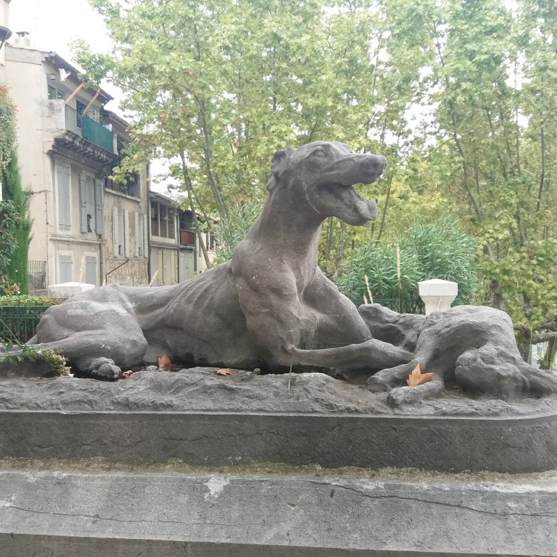 Statue 