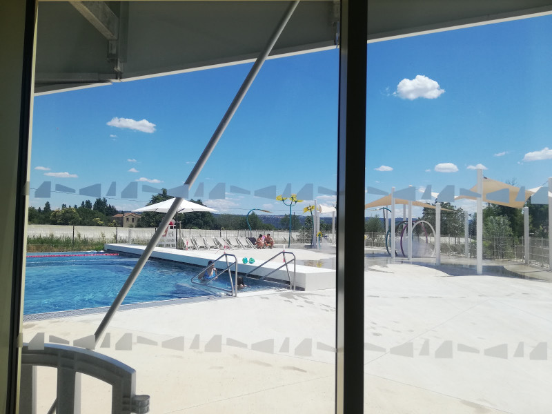 Bassin extérieur - © Centre aqualudique l'O-Vive Bassin extérieur