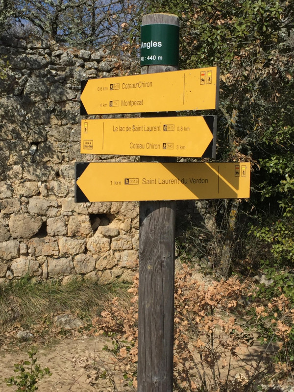 Saint Laurent Saint Laurent