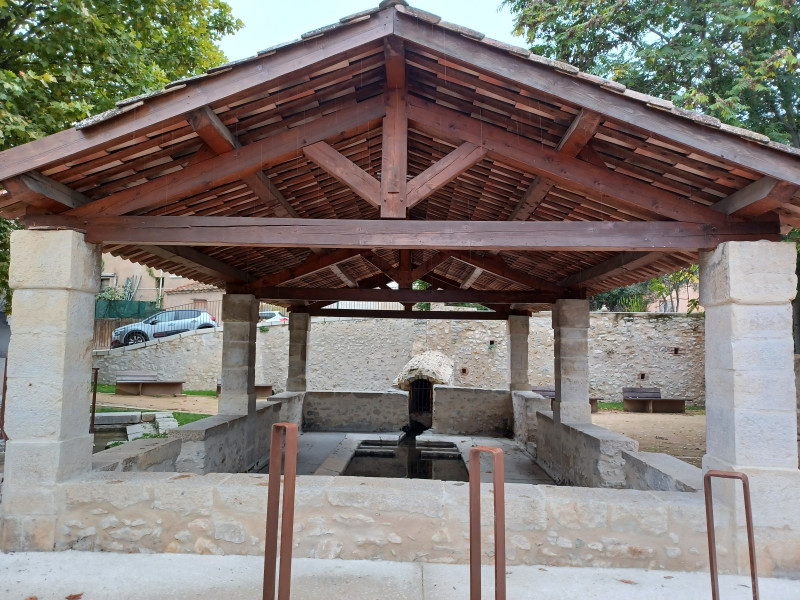 Lavoir de la fontaine vieille Lavoir de la fontaine vieille