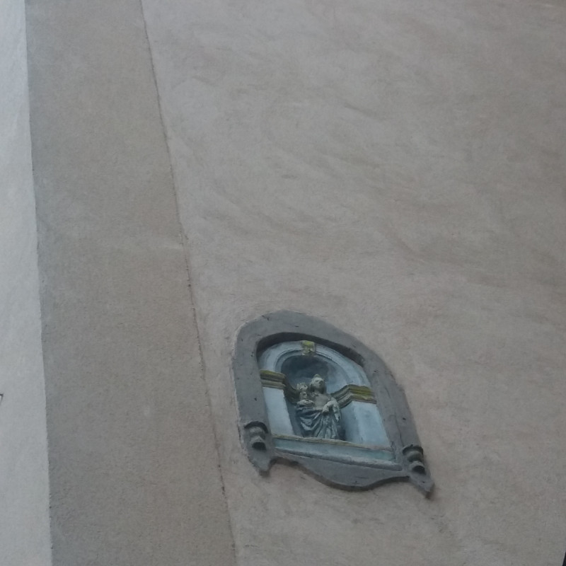 Niche et sa statue - © OTC DLVA Niche et sa statue