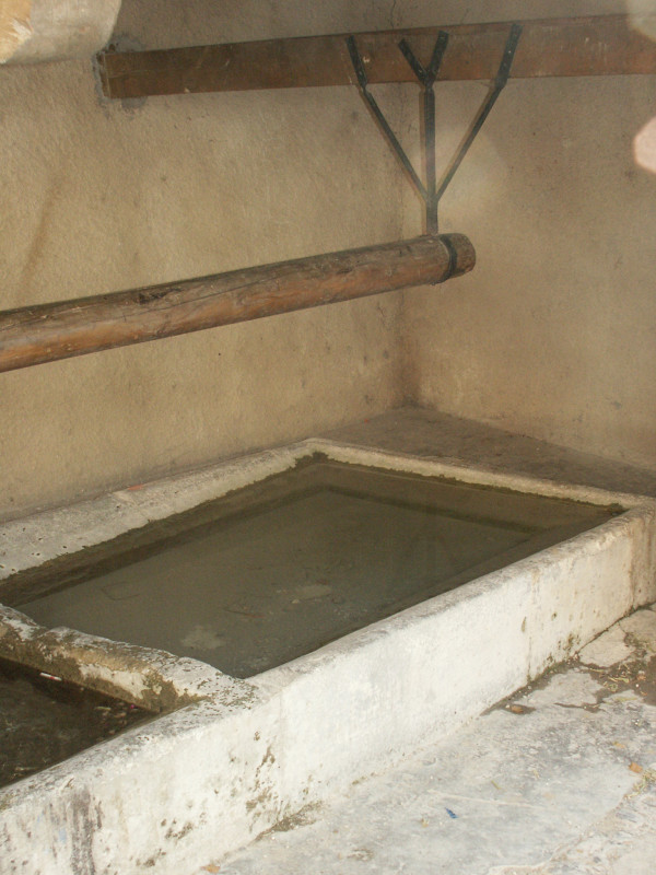 Lavoir de la rue Joseph Latil à Oraison - © Bureau d'Information Touristique Oraison Lavoir de la rue Joseph Latil à Oraison