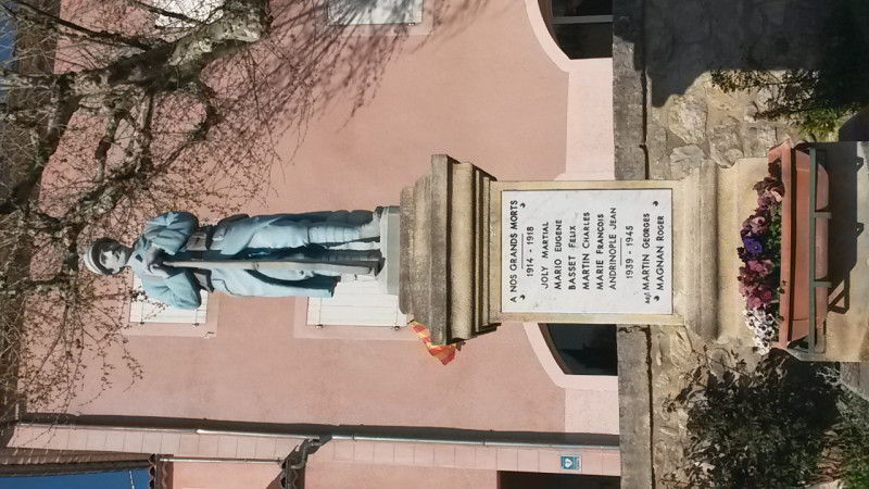 Monument aux Morts à La Brillanne