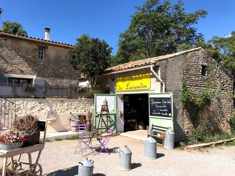 maison du lavandin