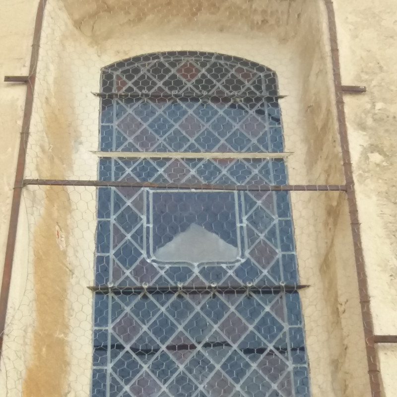 Vitrail église Notre Dame du Serre