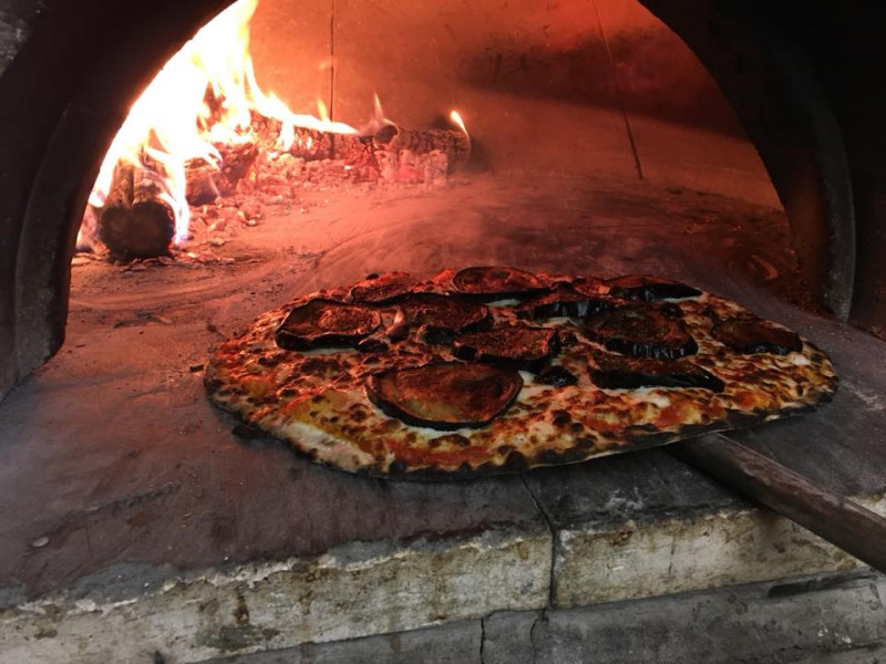 Pizza - © Pizza Pizza