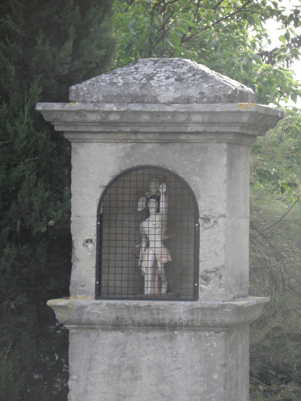 Statue de Saint Sébastien à Oraison - © Bureau d'Information Touristique Oraison Statue de Saint Sébastien à Oraison