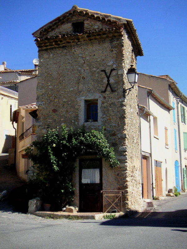 Le pigeonnier seigneurial - © DR Mairie de Puimoisson Le pigeonnier seigneurial