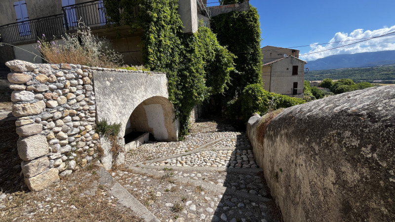 L'ancienne fontaine