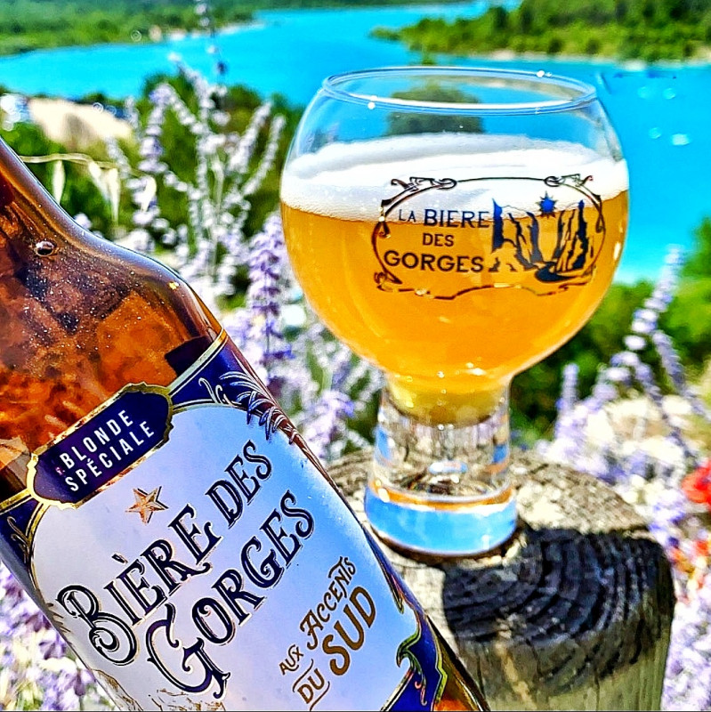 Blonde spéciale, bière des gorges - © brasserie verdon Blonde spéciale, bière des gorges