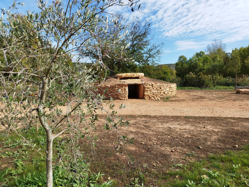 Dolmen Dolmen