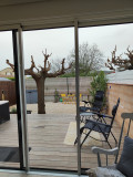 vue sur le jardin de la véranda