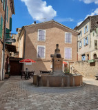 Fontaine du village Fontaine du village
