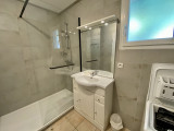DOUCHE ET LAVE LINGE - © DR IMMO MICHAUD DOUCHE ET LAVE LINGE