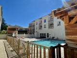 RESIDENCE RESIDENCE