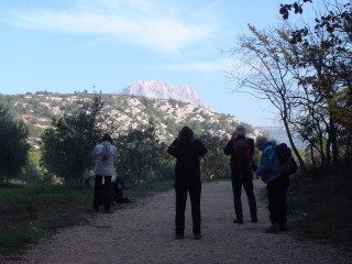 Les sentiers de Cézanne au pied de la Sainte Victoire