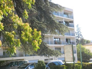 Les cèdres Les cèdres