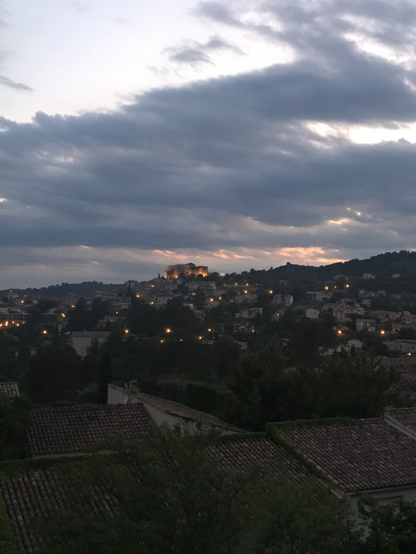 La vue la nuit vaut tout autant le coup d'œil