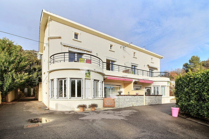 Saramito Christelle et Daniel - L'Olivier appartement n°3