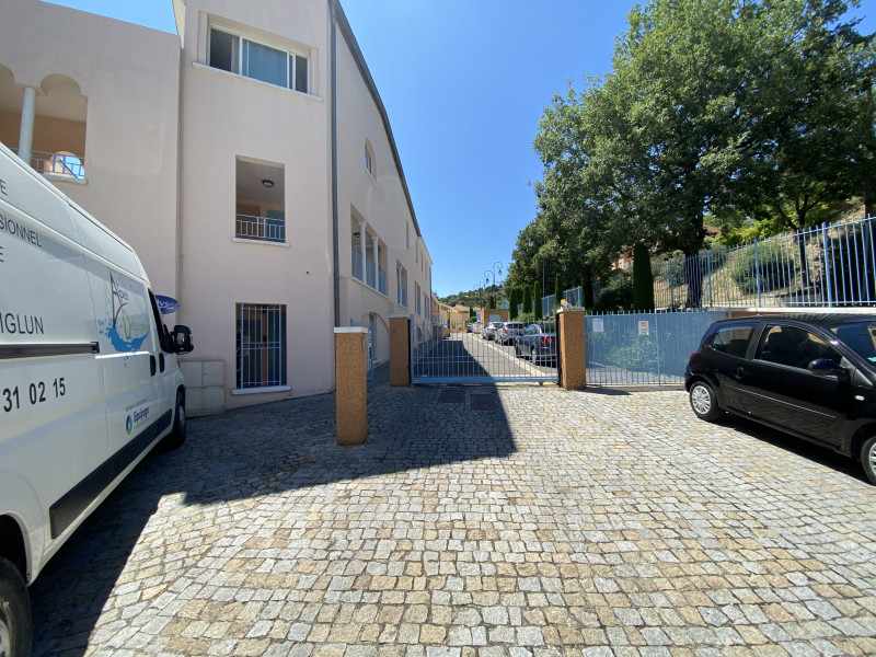 PARKING - © DR IMMO MICHAUD PARKING