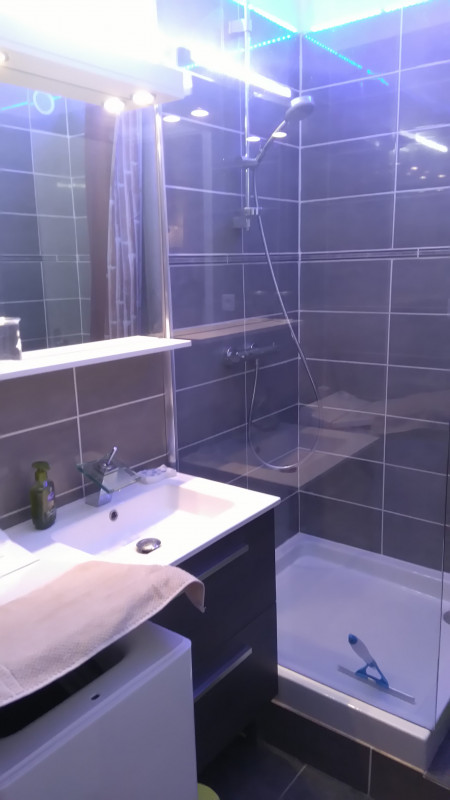 Salle d'eau - © DR Laetitia Meraud Salle d'eau