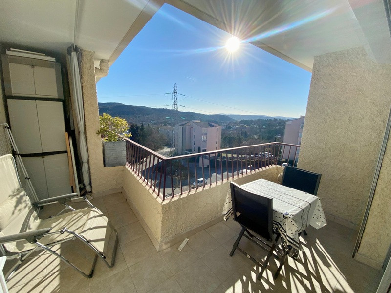 Cézanne 48 Cézanne 48