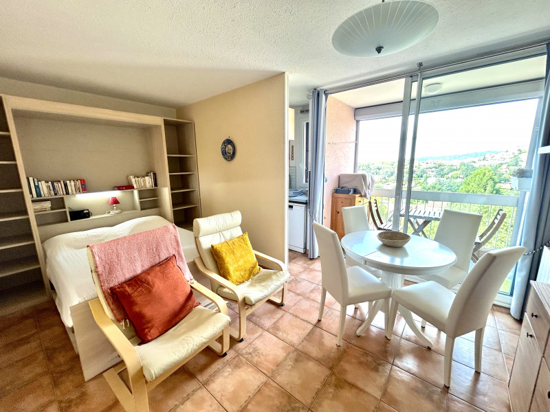 e2e7fefcf712308c9e45.jpg e2e7fefcf712308c9e45.jpg