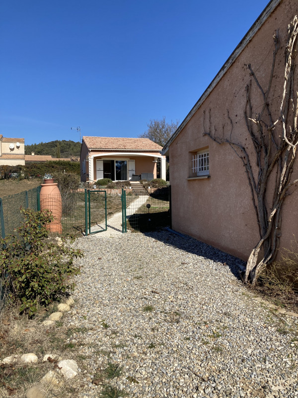 Entrée - © Mélissa Breneur Entrée