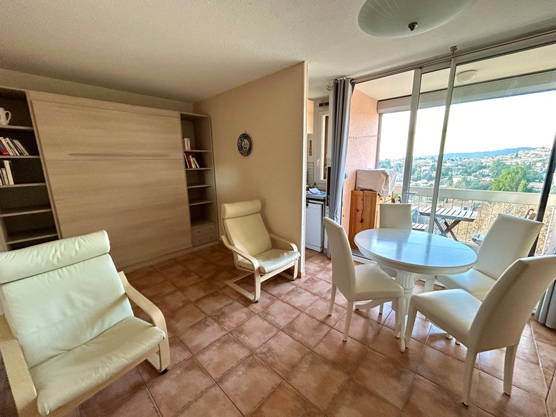 dec376c3d867a23d7f1f.jpg dec376c3d867a23d7f1f.jpg