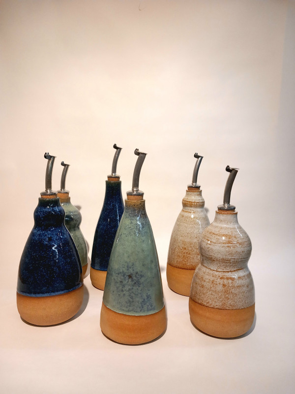 Huiliers atelier poignée d'argile