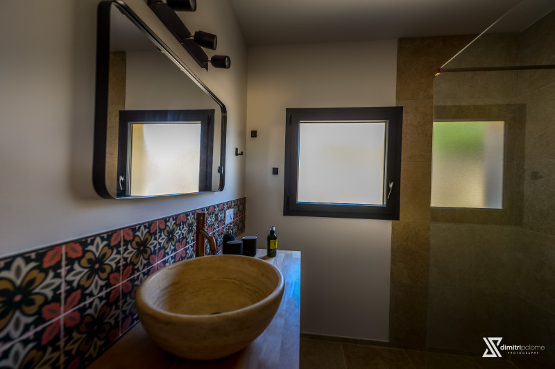 Gîtes des Oliviers salle de bains