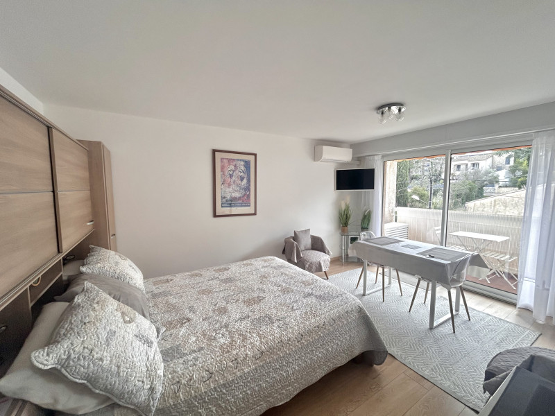 078830106e11d9f043cf.jpg 078830106e11d9f043cf.jpg