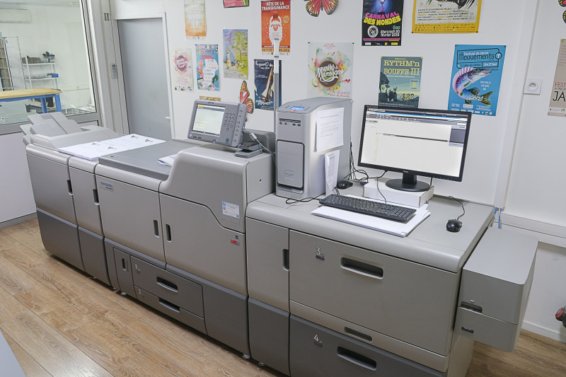 Visite de l'imprimerie IDHP_La Brillanne