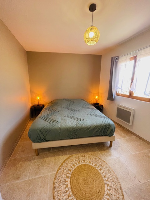 Chambre 1 lit double 160