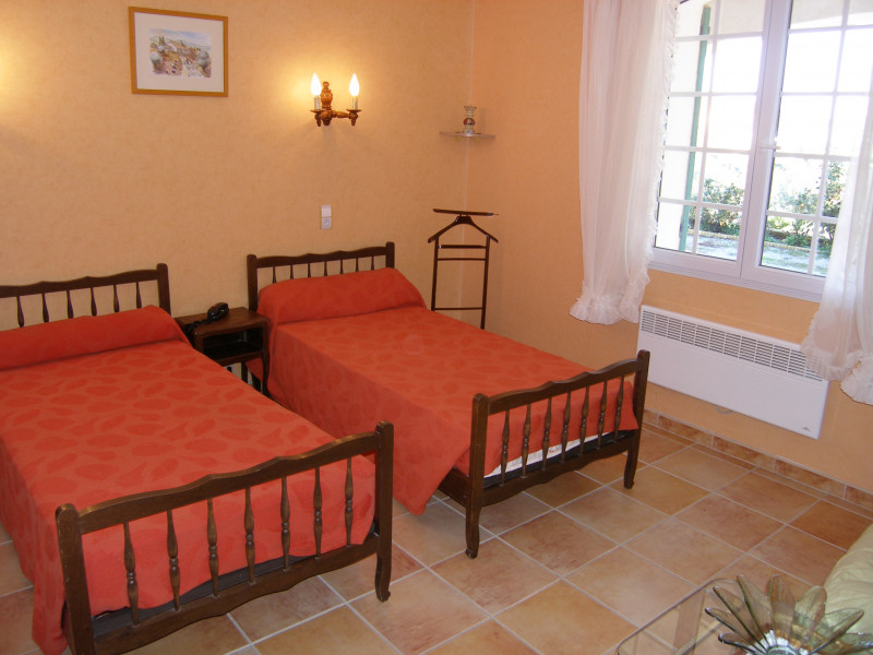 Bastide Blanche chambre 1 - © Appartement1 Bastide Blanche chambre 1