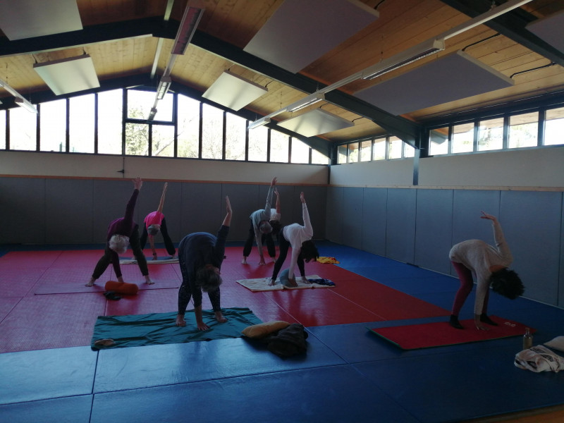 Cours de Hatha Yoga_Gréoux-les-Bains - © DR Clanchin Cours de Hatha Yoga_Gréoux-les-Bains
