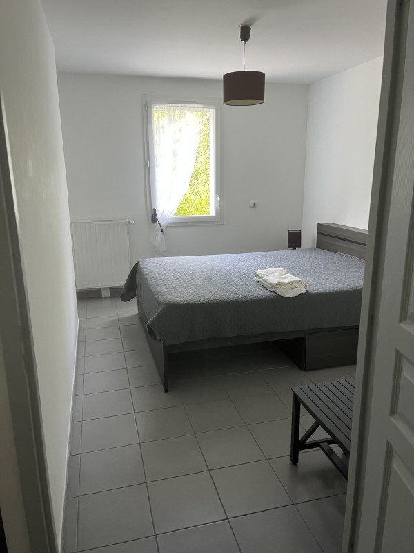 Chambre lit en 160 - © DR F Vallier Chambre lit en 160